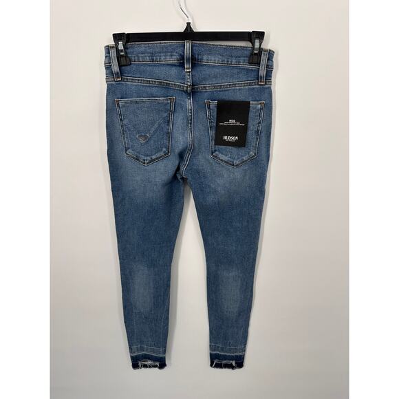HUDSON JEANS NWT Nico Skinny Denim Jean in Roses Wash // 26 - Picture 9 of 12